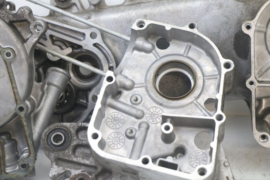 photo de ENGINE LOWER CRANKCASE KYMCO AGILITY 4T 50 (2018 - 2022)