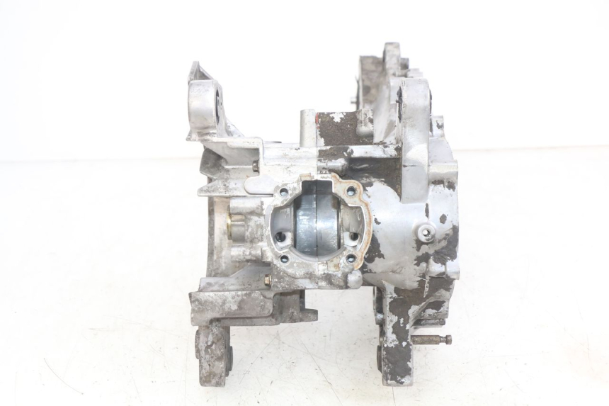 photo de ENGINE BOTTOM CASE KYMCO AGILITY NAKED RENOUVO 2T 50 (2011 - 2018)