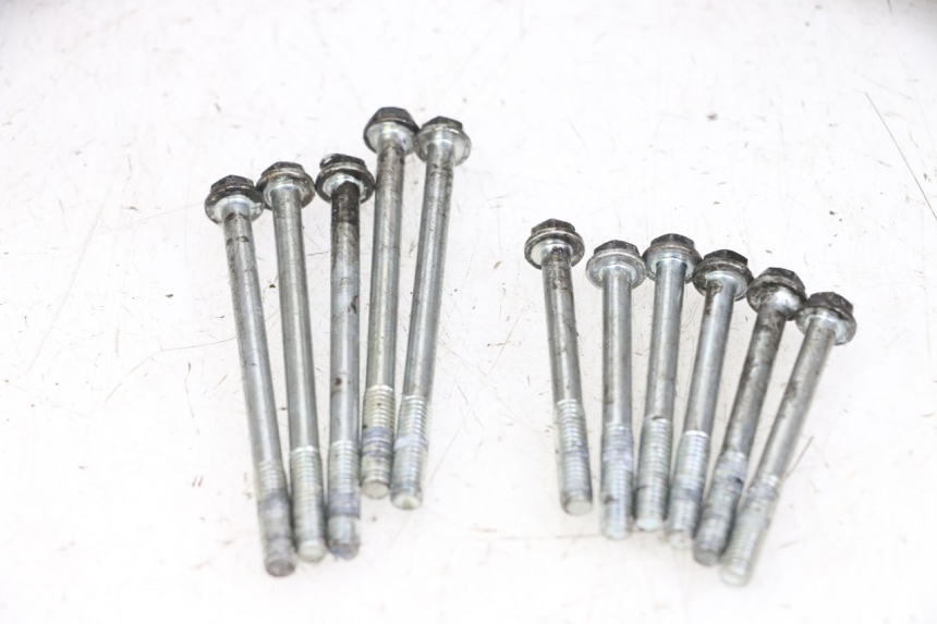 photo de Engine bottom case HYOSUNG GV AQUILA 125 (2000 - 2004)