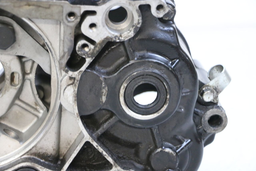 photo de ENGINE CRANKCASE MAG POWER BOMBERS 4T 50 (2016 - 2026) - Focus on structure