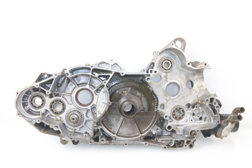 photo de ENGINE CRANKCASE SUZUKI BURGMAN 650 (2002 - 2004)