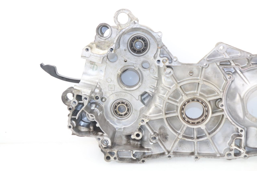 photo de ENGINE CRANKCASE SUZUKI BURGMAN 650 (2002 - 2004)