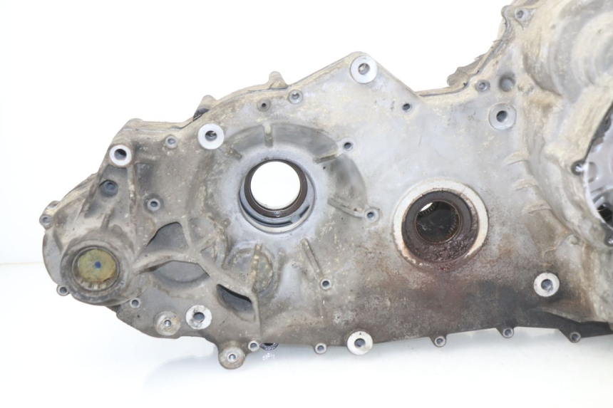 photo de ENGINE CRANKCASE SUZUKI BURGMAN 650 (2002 - 2004)