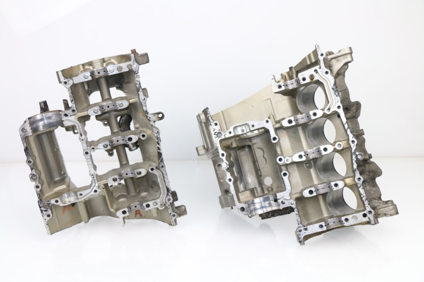photo de ENGINE CRANKCASE HONDA CBF N 600 (2008 - 2010)
