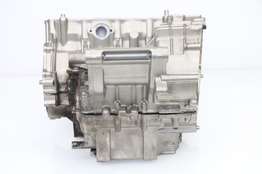 photo de ENGINE CRANKCASE HONDA CBF N 600 (2008 - 2010)