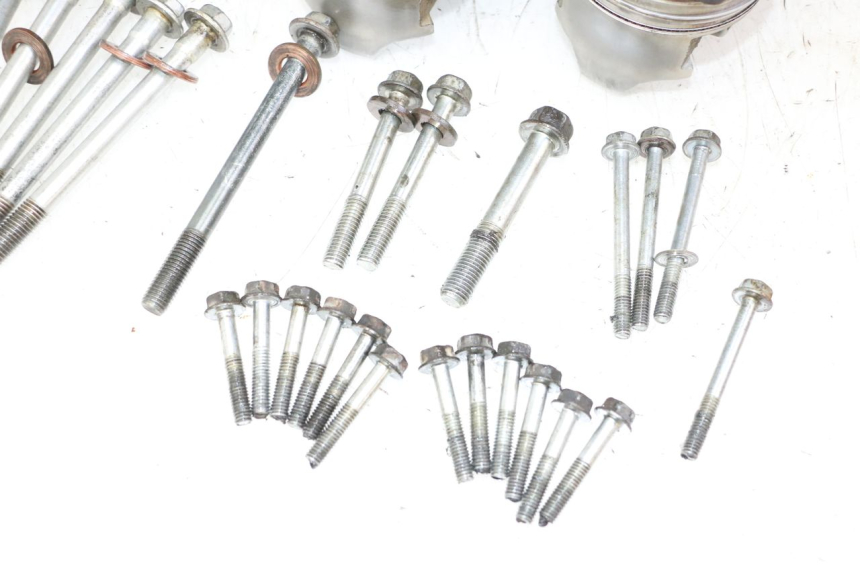 photo de ENGINE CRANKCASE HONDA CBR RR FIREBLADE 900 (1992 - 1994)