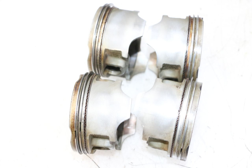 photo de ENGINE CRANKCASE HONDA CBR RR FIREBLADE 900 (1992 - 1994)