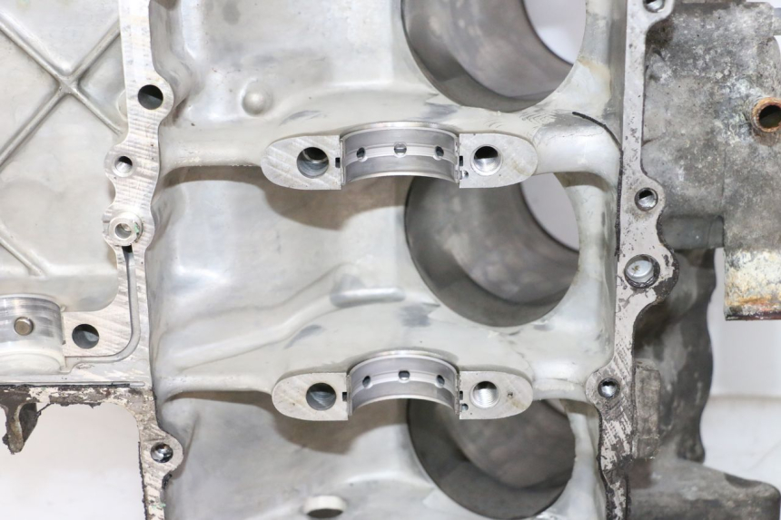 photo de ENGINE CRANKCASE HONDA CBR RR FIREBLADE 900 (1992 - 1994)