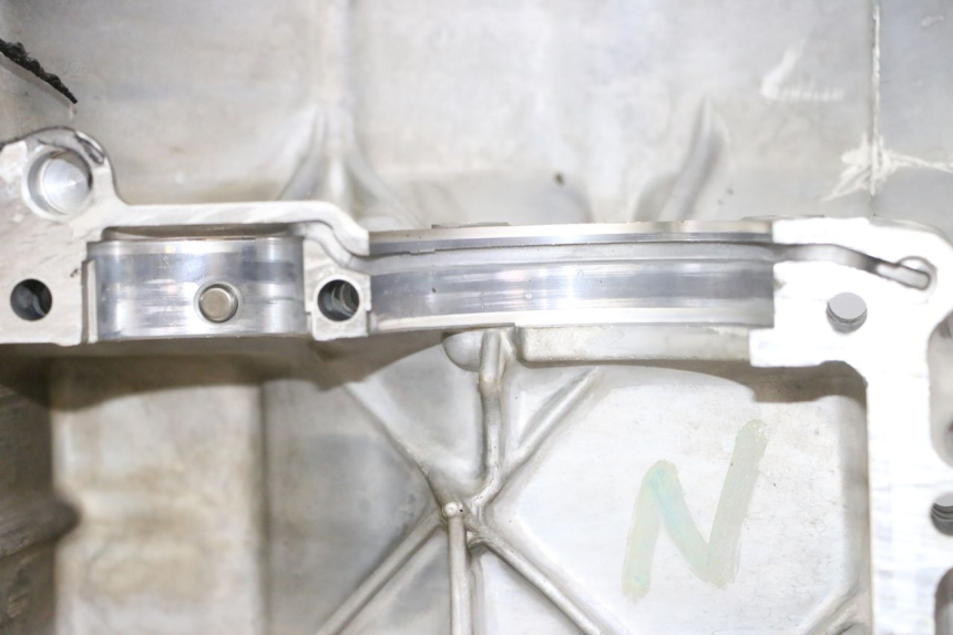 photo de ENGINE CRANKCASE HONDA CBR RR FIREBLADE 900 (1992 - 1994)