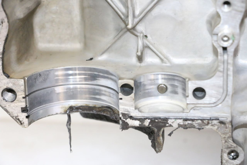 photo de ENGINE CRANKCASE HONDA CBR RR FIREBLADE 900 (1992 - 1994)