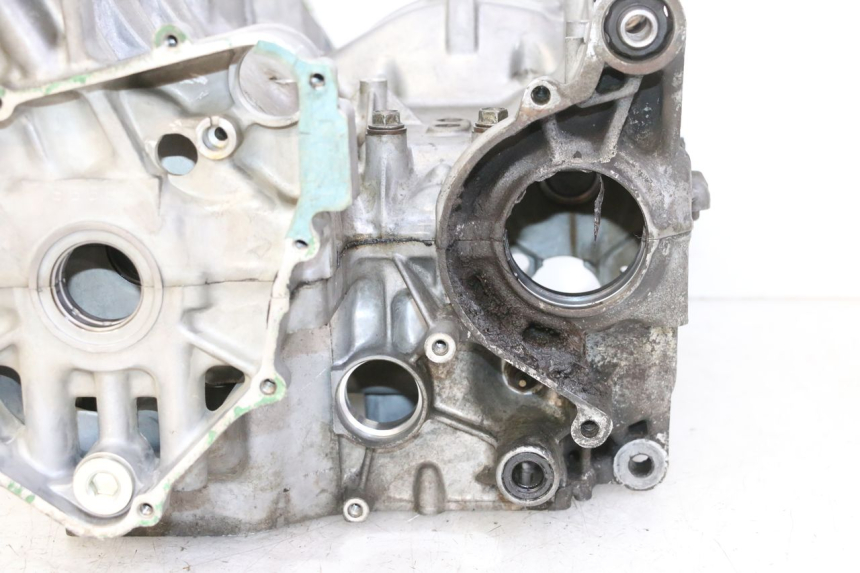 photo de ENGINE CRANKCASE HONDA CBR RR FIREBLADE 900 (1992 - 1994)