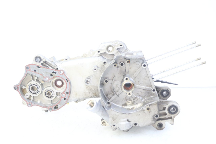 photo de ENGINE LOWER CASING MASH CITY 4T 50 (2018 - 2020)