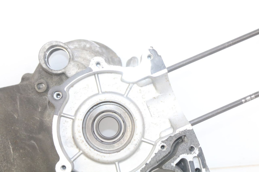 photo de ENGINE LOWER CASING PEUGEOT CITYSTAR 125 (2011 - 2017)