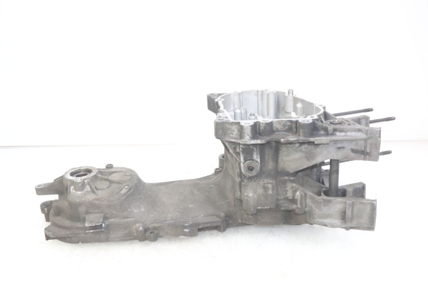 photo de ENGINE LOWER CASING PEUGEOT CITYSTAR 125 (2011 - 2017)