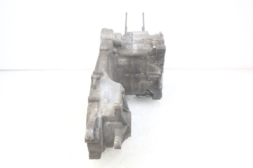 photo de ENGINE LOWER CASING PEUGEOT CITYSTAR 125 (2011 - 2017)