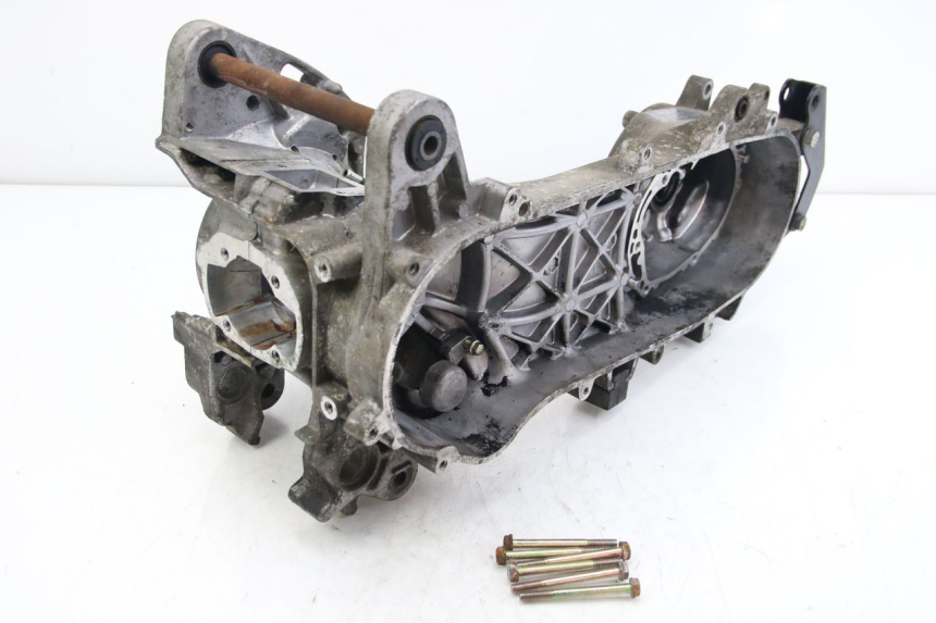 photo de ENGINE CRANKCASE PEUGEOT CITYSTAR 50 (2013 - 2017)