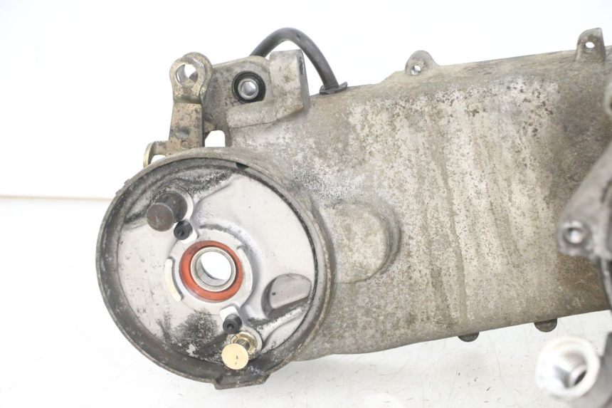 photo de ENGINE CRANKCASE DAELIM BESBI 125 (2007 - 2008)