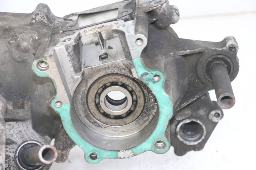 photo de ENGINE LOWER CASING PEUGEOT ELYSTAR 50 (2002 - 2014)