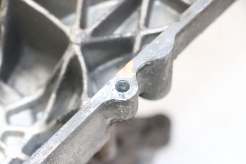photo de ENGINE LOWER CASING PEUGEOT ELYSTAR 50 (2002 - 2014)