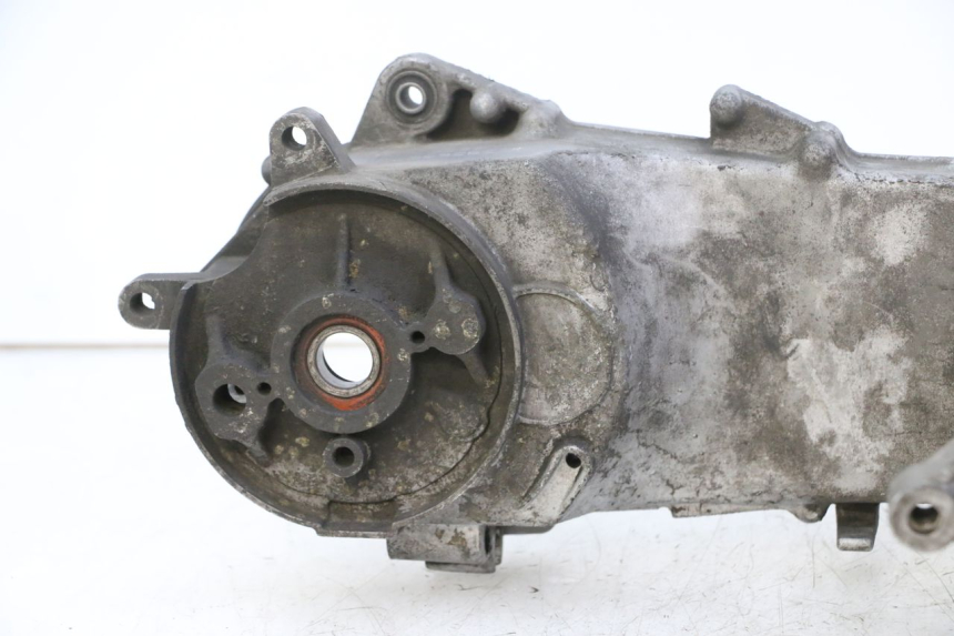 photo de ENGINE LOWER CASING PEUGEOT ELYSTAR 50 (2002 - 2014)