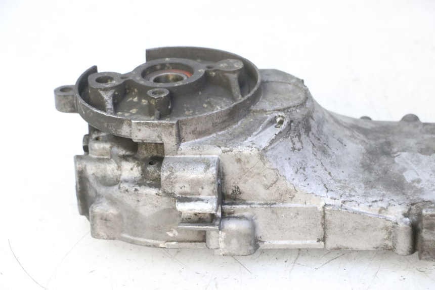 photo de ENGINE LOWER CASING PEUGEOT ELYSTAR 50 (2002 - 2014)
