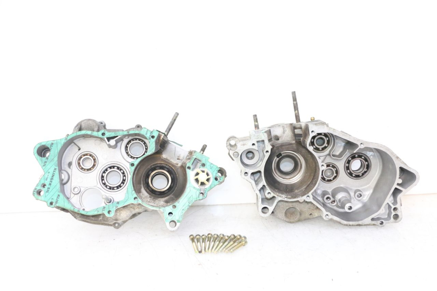 photo de ENGINE CRANKCASE APRILIA ETX 125 (1998 - 2002)