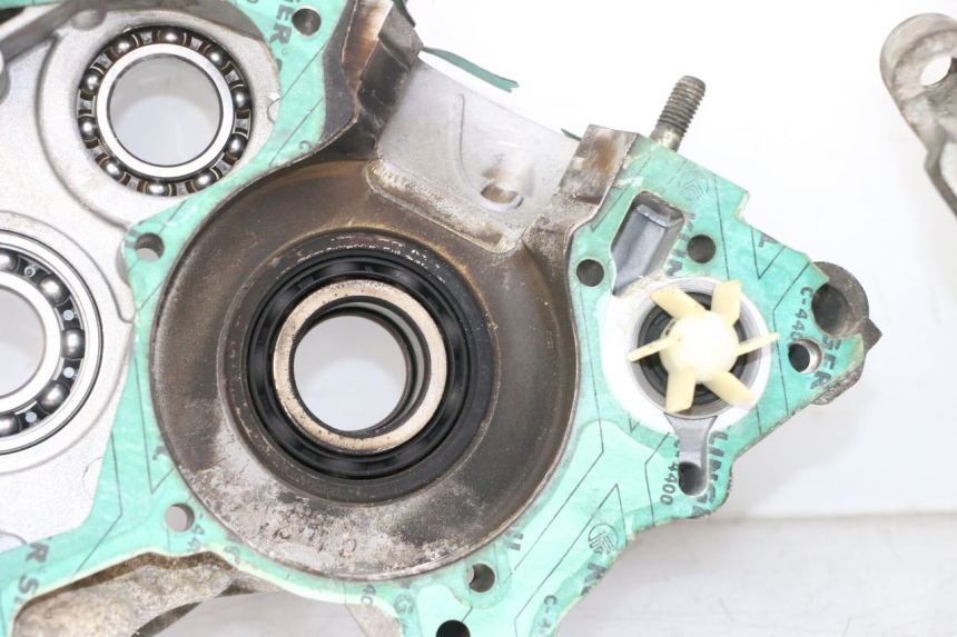 photo de ENGINE CRANKCASE APRILIA ETX 125 (1998 - 2002)