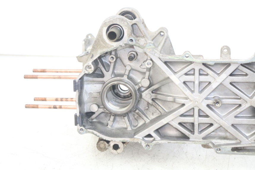 photo de ENGINE LOWER CASING KEEWAY F-ACT FACT 50 (2006 - 2011)