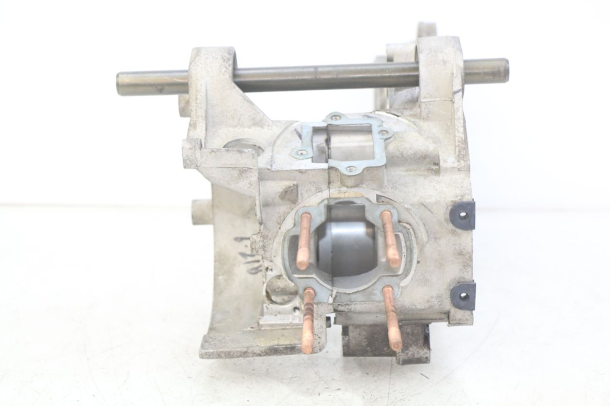 photo de ENGINE LOWER CASING KEEWAY F-ACT FACT 50 (2006 - 2011)