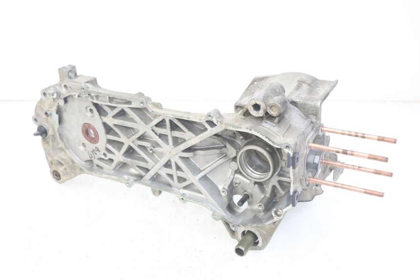 photo de ENGINE LOWER CASING KEEWAY F-ACT FACT 50 (2006 - 2011)
