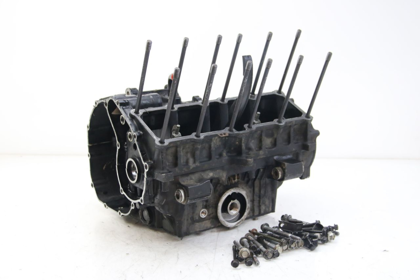 photo de ENGINE LOWER CASING YAMAHA FZS FAZER 600 (2001 - 2003)