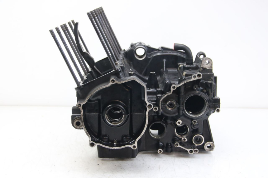 photo de ENGINE LOWER CASING YAMAHA FZS FAZER 600 (2001 - 2003)