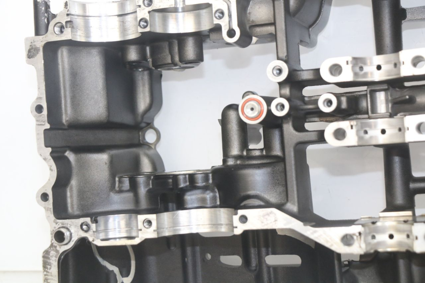 photo de ENGINE BOTTOM CASE YAMAHA FZS FAZER 600 (1998 - 2001)