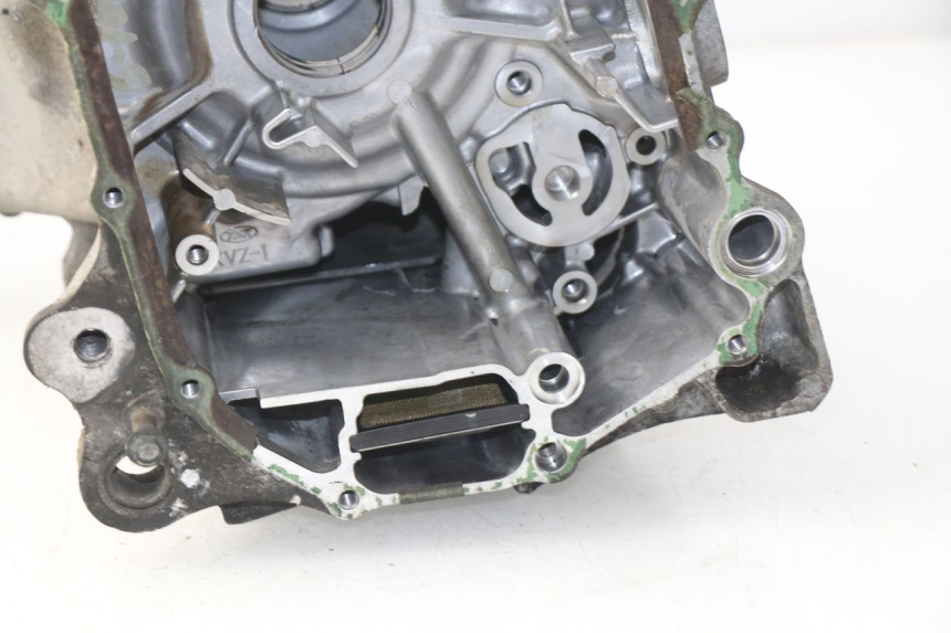 photo de ENGINE CRANKCASE HONDA NSS EX FORZA 250 (2008 - 2009)