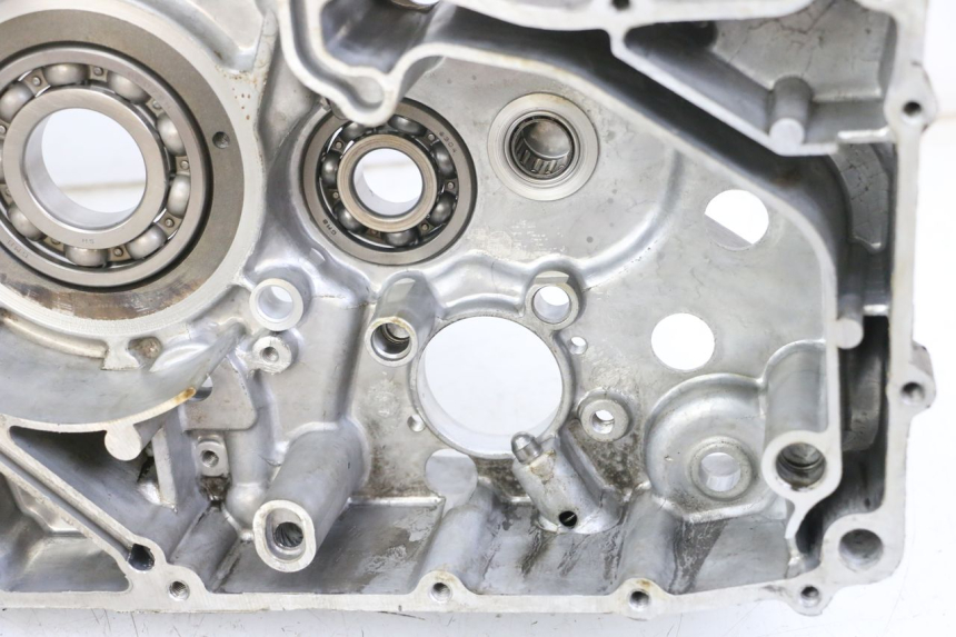 photo de ENGINE CRANKCASE HYOSUNG GTR 125 (2006 - 2008)