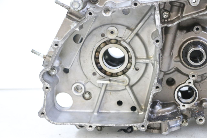 photo de ENGINE CRANKCASE HYOSUNG GTR 125 (2006 - 2008)
