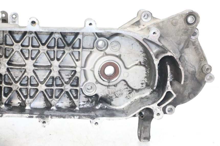 photo de ENGINE LOWER CASING SYM JET 14 4T 50 (2018 - 2022)