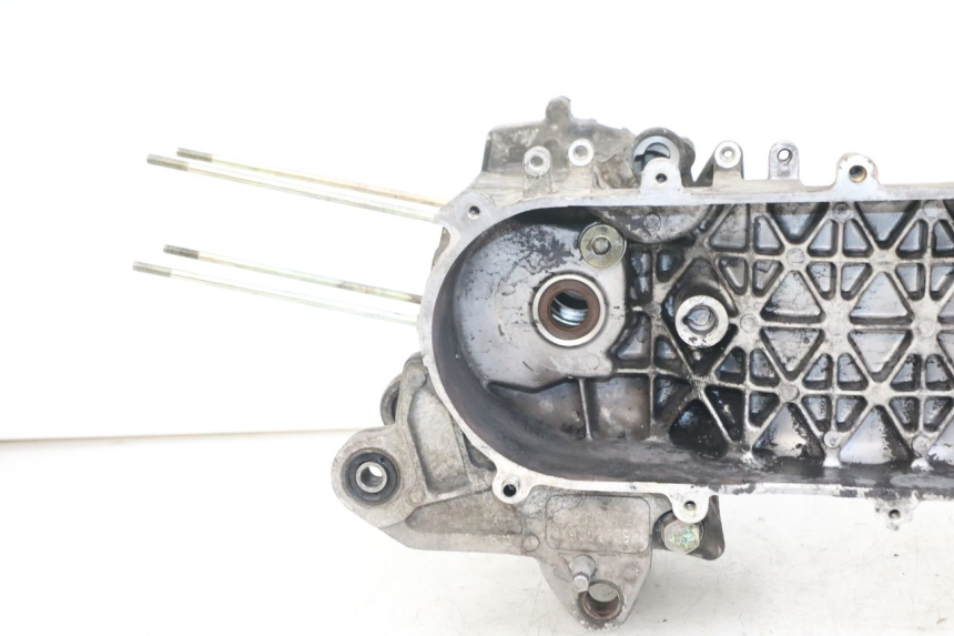 photo de ENGINE LOWER CASING SYM JET 14 4T 50 (2018 - 2022)