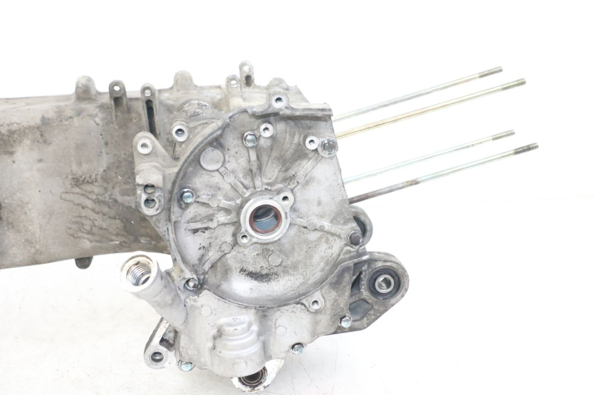 photo de ENGINE LOWER CASING SYM JET 14 4T 50 (2018 - 2022)