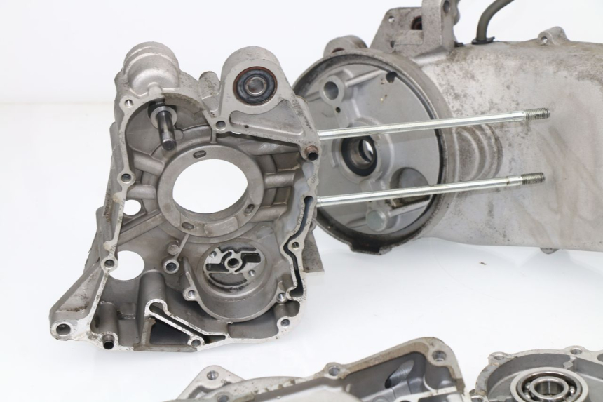 photo de ENGINE LOWER CASING JONWAY AZTRAL 125 (2008 - 2017)