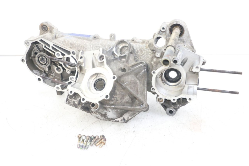 photo de ENGINE LOWER CRANKCASE KEEWAY RY6 2T 50 (2011 - 2019)