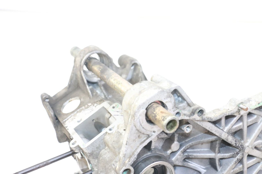 photo de ENGINE LOWER CRANKCASE KEEWAY RY6 2T 50 (2011 - 2019)