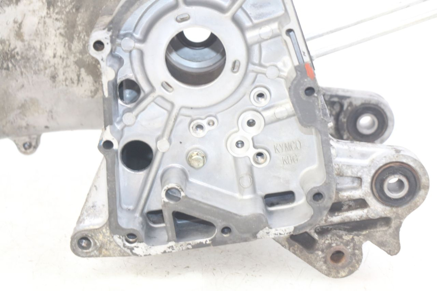 photo de ENGINE LOWER CASING KYMCO AGILITY 4T 50 (2005 - 2018)