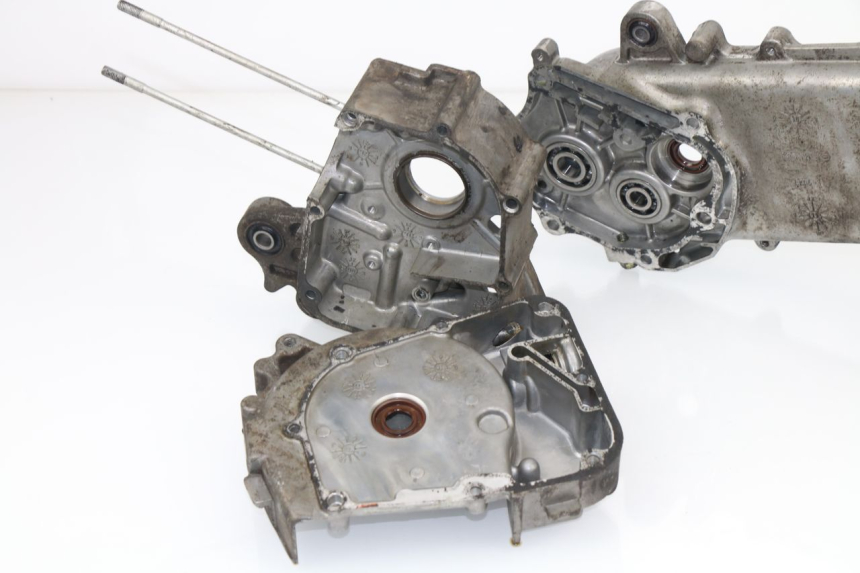 photo de ENGINE CRANKCASE KYMCO LIKE 4T 50 (2009 - 2018)