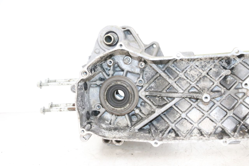 photo de ENGINE CRANKCASE YAMAHA NEO'S NEOS 2T 50 (1998 - 2007) - Distinctive features