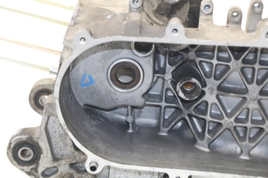 photo de ENGINE CRANKCASE SYM ORBIT 2 4T 50 (2008 - 2017)