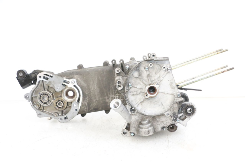 photo de ENGINE LOWER CASING SYM ORBIT III 3 4T 50 (2018 - 2021) - Component zoom