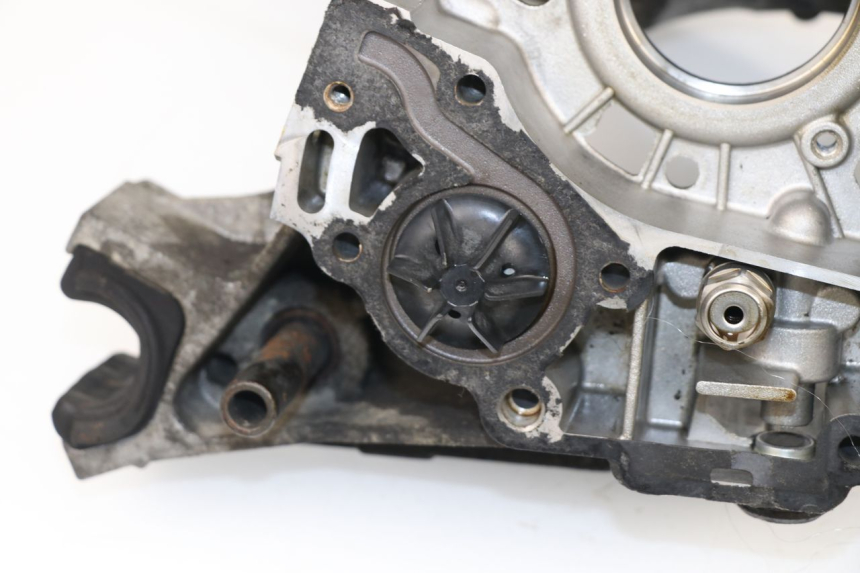 photo de ENGINE CRANKCASE PEUGEOT SATELIS 125 (2006 - 2009)