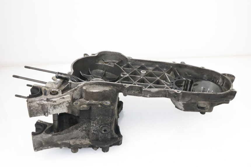 photo de ENGINE CRANKCASE PEUGEOT SATELIS 125 (2006 - 2009)
