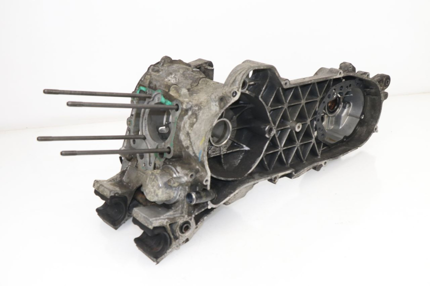 photo de ENGINE CRANKCASE PEUGEOT SATELIS 125 (2006 - 2009)